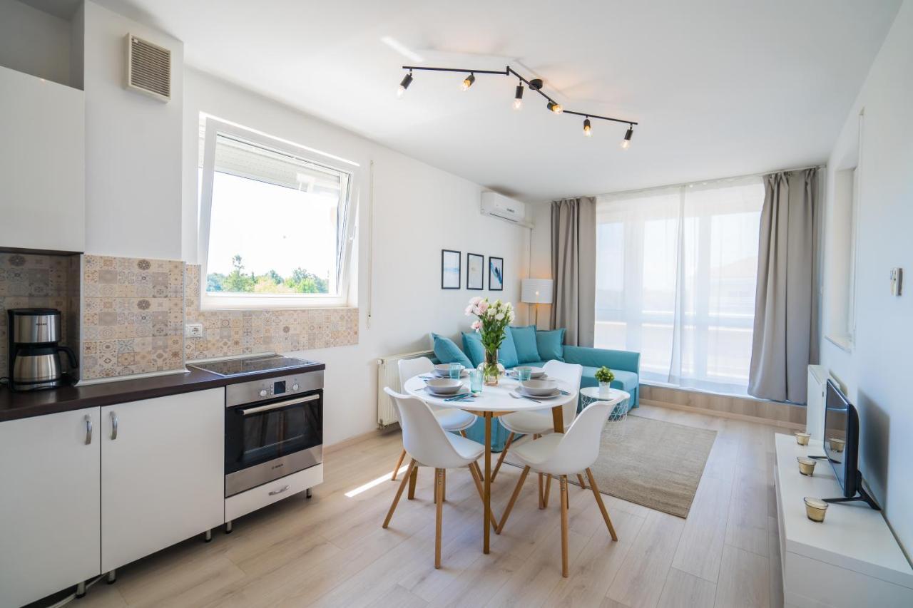 Myflat Golden Coast Panorama Apartment Шіофок Екстер'єр фото