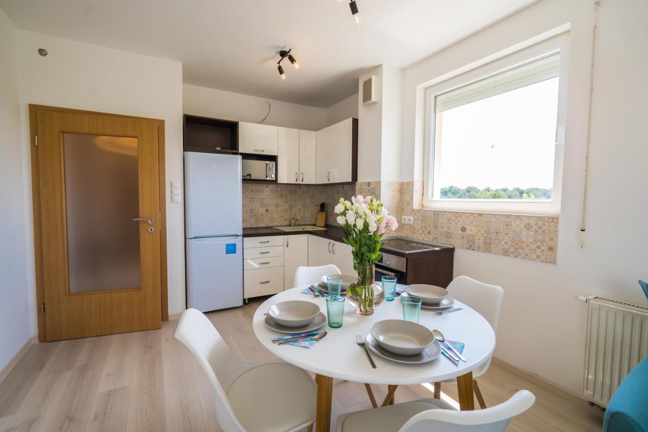Myflat Golden Coast Panorama Apartment Шіофок Екстер'єр фото