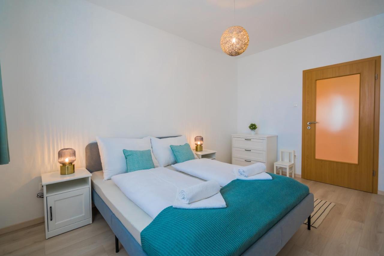 Myflat Golden Coast Panorama Apartment Шіофок Екстер'єр фото